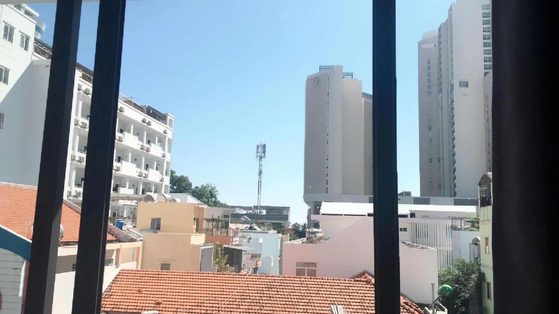 Nam Phuong Hotel 나트랑